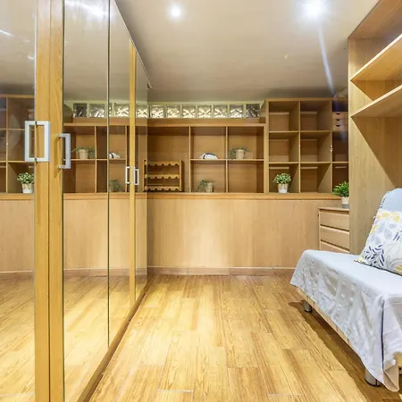 Acogedor Park Florimar * טראגונה